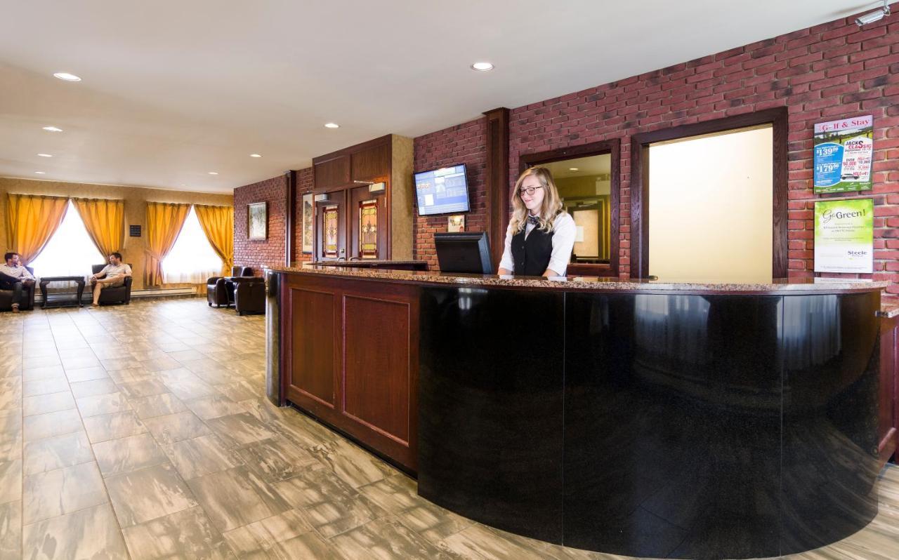 Albatross Hotel Gander Exteriör bild